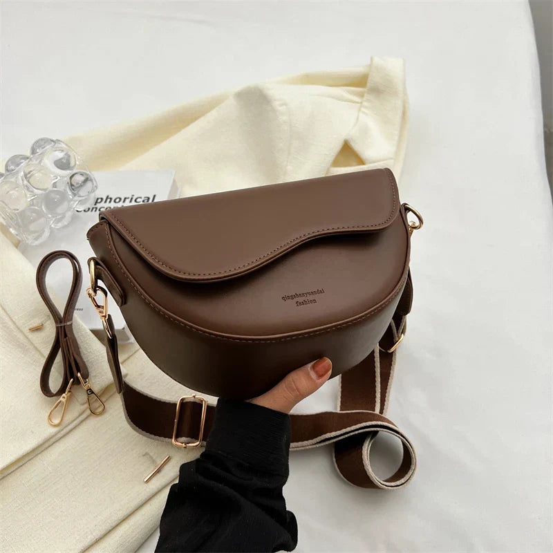 Eloise | Elegant Vintage Saddle Bag