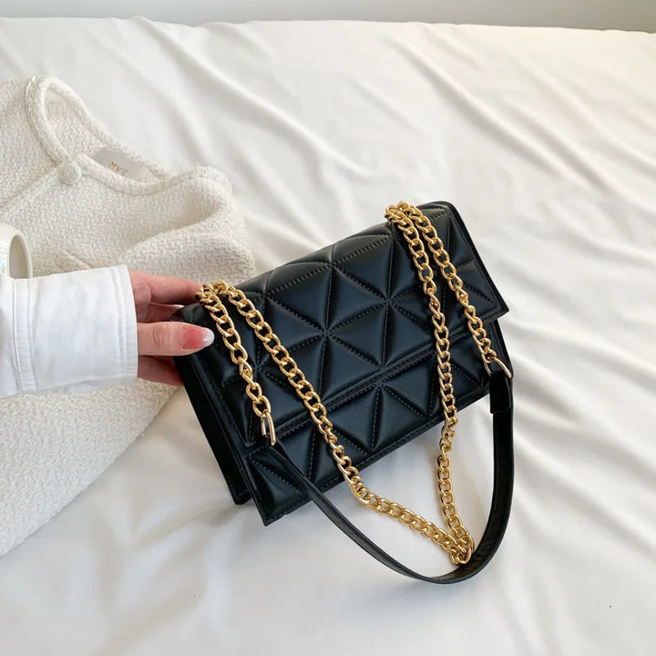 klara | Classic Quilted Square Shoulder Bag