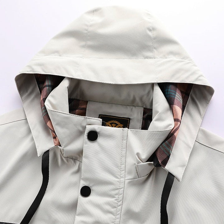 Grant | Comfortable Wind- and Waterproof Outdoor Jacket