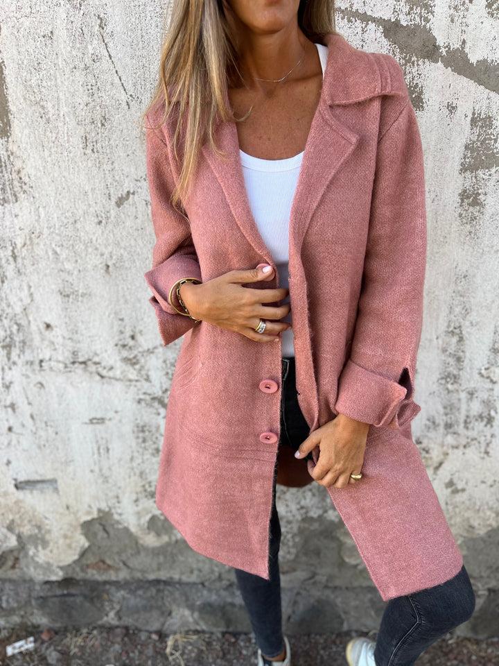 Lila | Elegant Long Lapel Coat