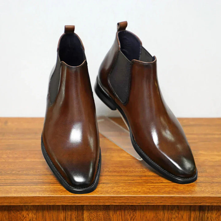 Brian™ | Sophisticated Leather Chelsea Boots